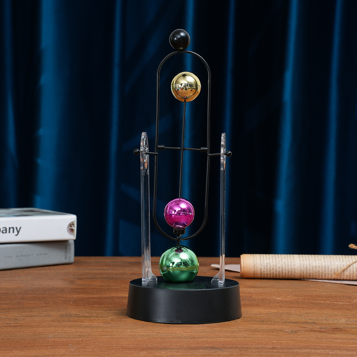Solar System Orrery - Newton Pendulum Perpetual Motion Decor Modern