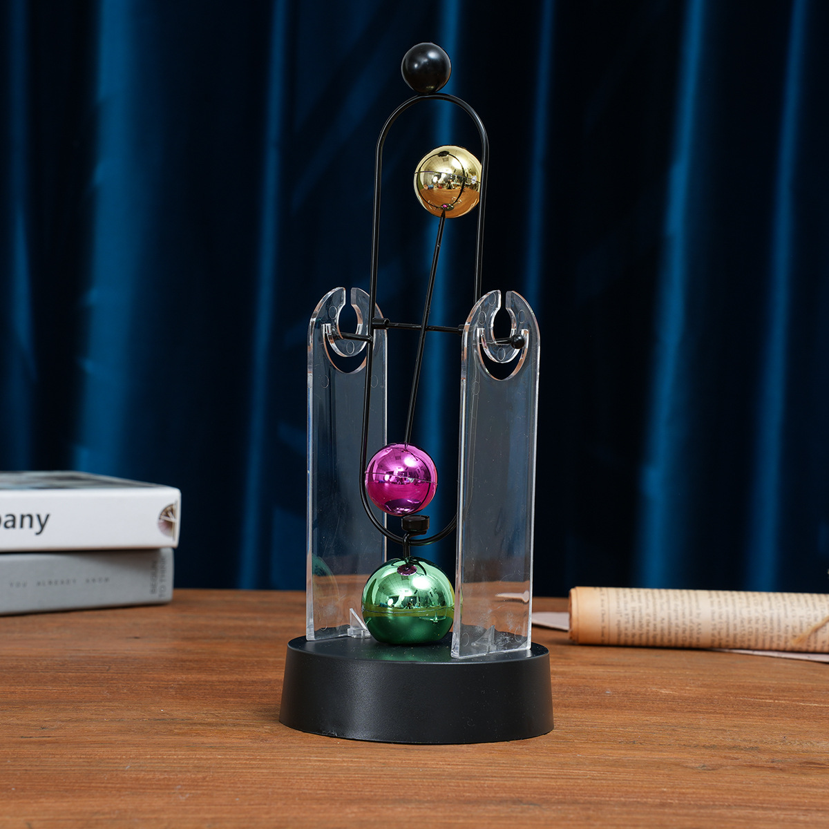 Newton Pendulum Perpetual Moti - Solar System Orrery review and price